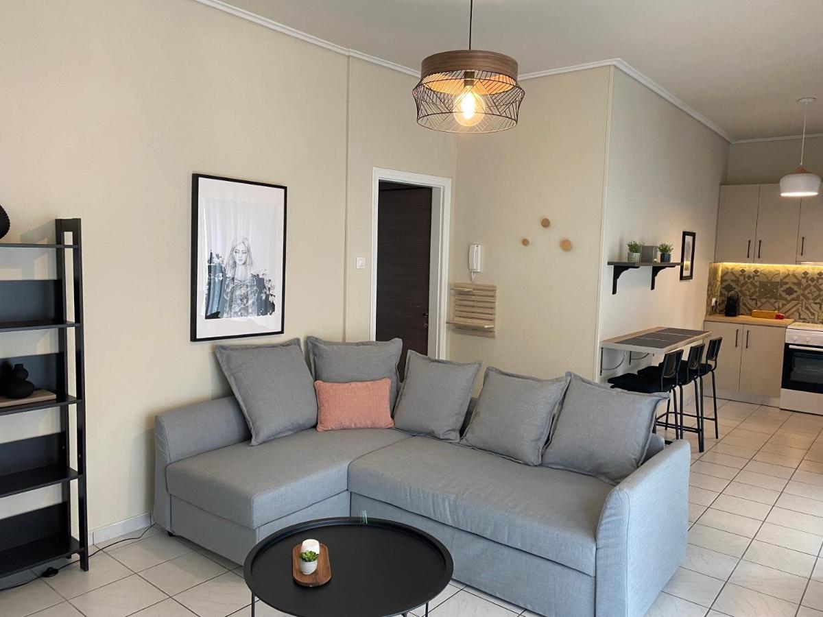 White Elephant First Floor Apartment Volos